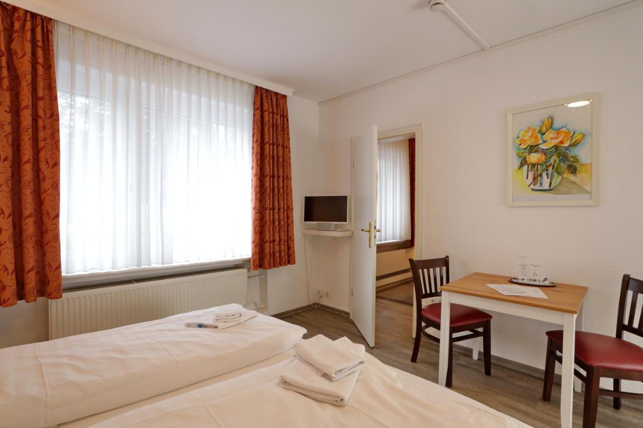 Hotel Am Park Braunschweig Exterior photo